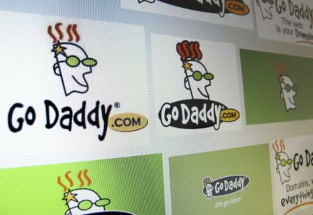   Amazon AWS error exposes info on 31,000 GoDaddy servers